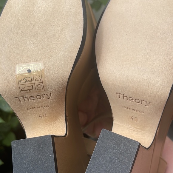 Theory - Platform Wedge Sandal in Leather - Dark Nude Size: 10 - Picture 15 of 16